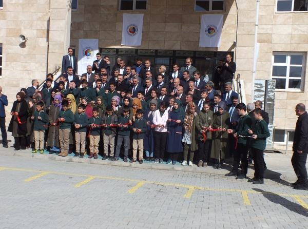 TOBB Başkanı Rifat HİSARCIKLIOĞLU Okul Binamızın Açılışına Katıldı
